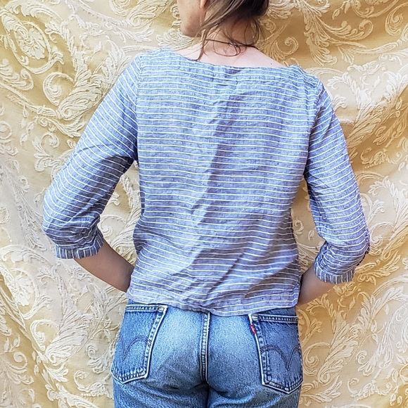 Linen Blouse - Tahari. Striped linen top - Picture 5 of 10